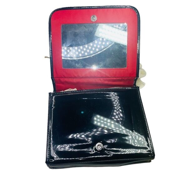 Kwill Club Meeting 1938 Gift Purse with Gloves - Picture 5 of 15